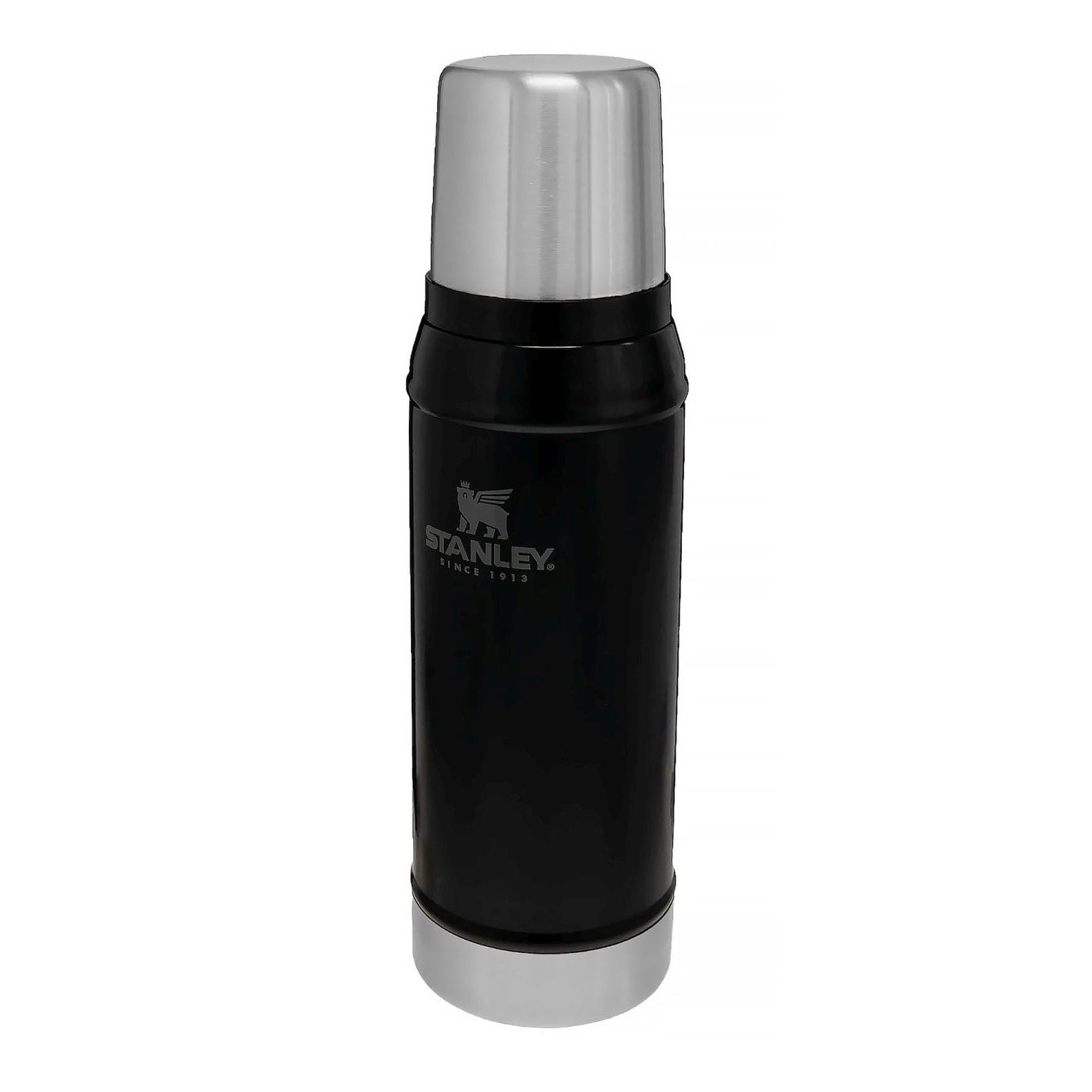 Stanley Legendary Classic 0.75L insulated thermal water bottle with stainless steel finish and screw-top lid.
