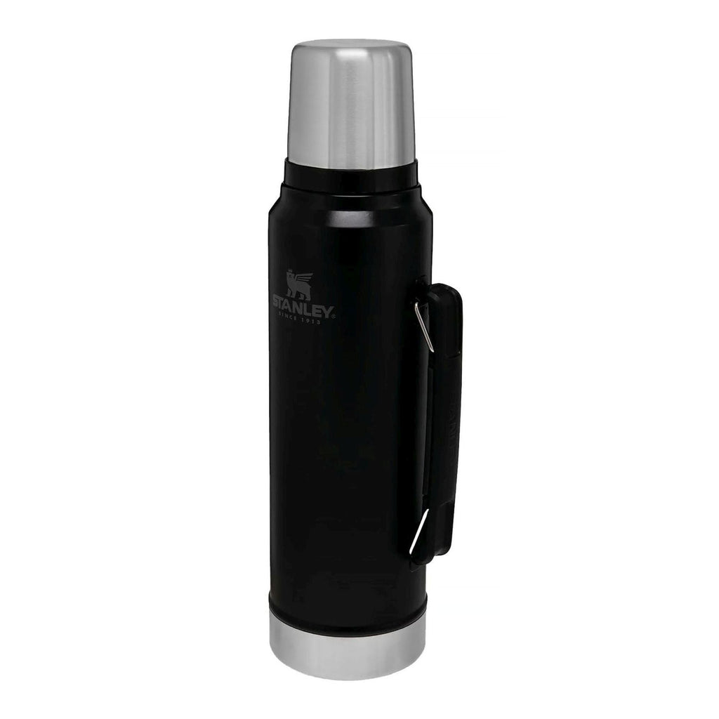 Stanley Legendary Classic 1.0L water bottle with stainless steel body and screw-on lid, ideal for outdoor hydration.