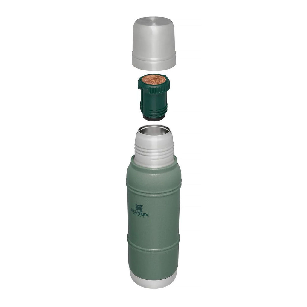Stanley Artisan 1.0L thermal water bottle with stainless steel design and screw-on lid, ideal for keeping drinks hot or cold.