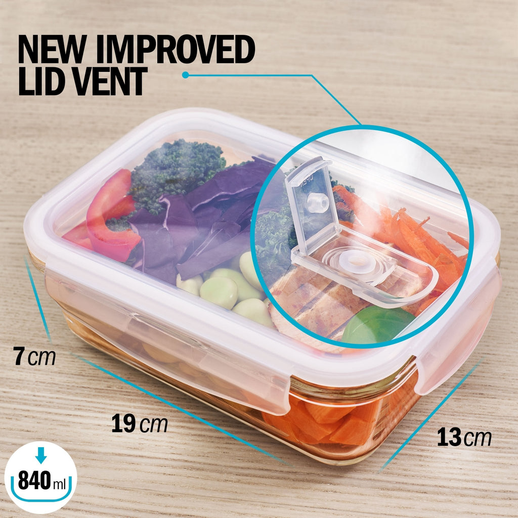 Set of five Igluu Meal Prep glass containers with steam vent lids, 840ml capacity, plus one extra lid for meal storage.