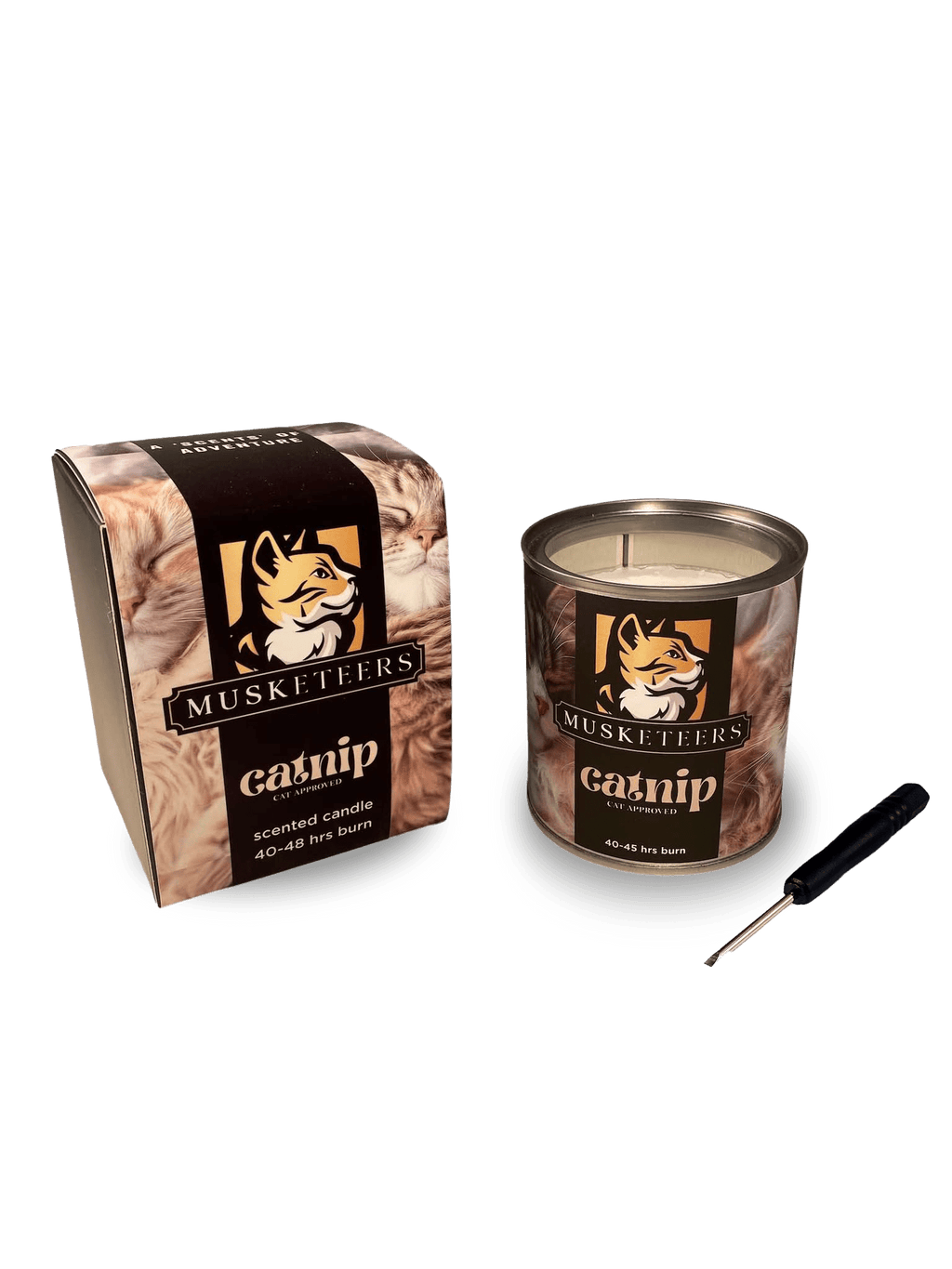 Natural catnip candle for cats by Musketeers, featuring a calming design infused with pure catnip essential oil.