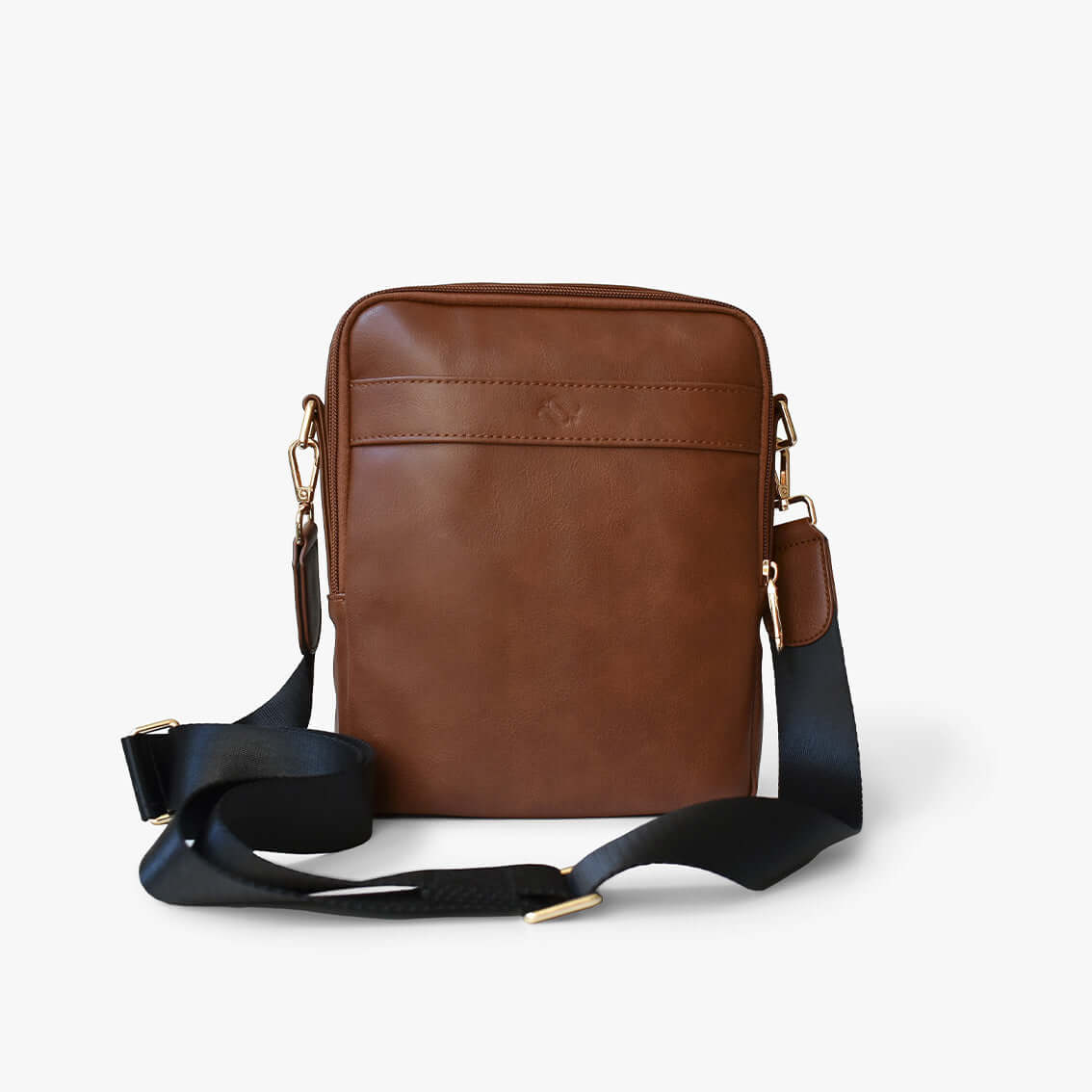 DRiiBE HOLIDAY 4-in-1 convertible backpack with crossbody and duffle styles, featuring multiple compartments and adjustable straps.