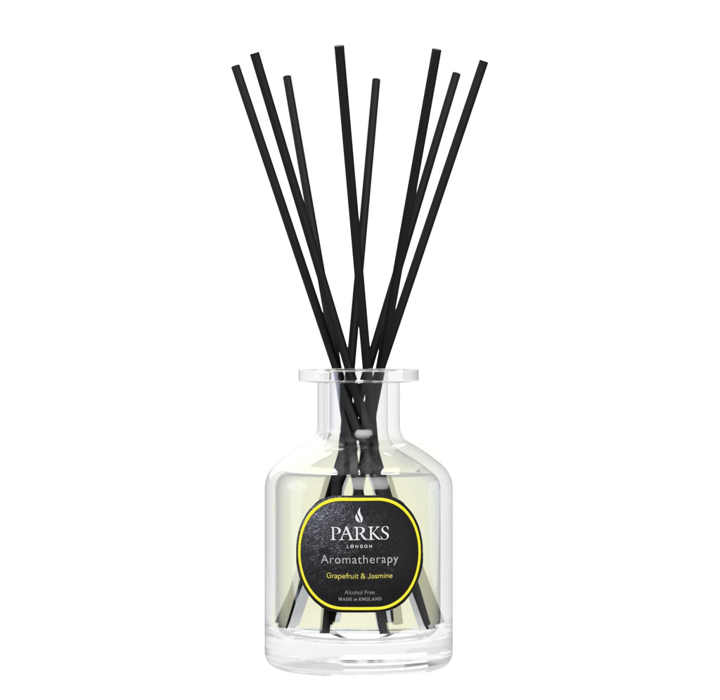 Parks Candles grapefruit and jasmine reed diffuser with 100ml glass bottle and natural reed sticks for home fragrance.