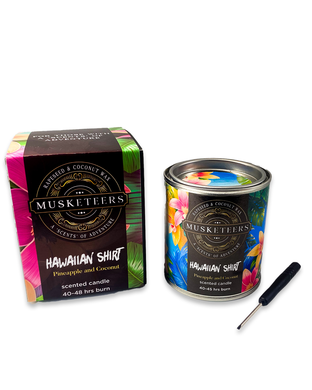 Musketeers tropical scented Hawaiian candle with pineapple and coconut design, ideal for a luxurious tropical ambiance.