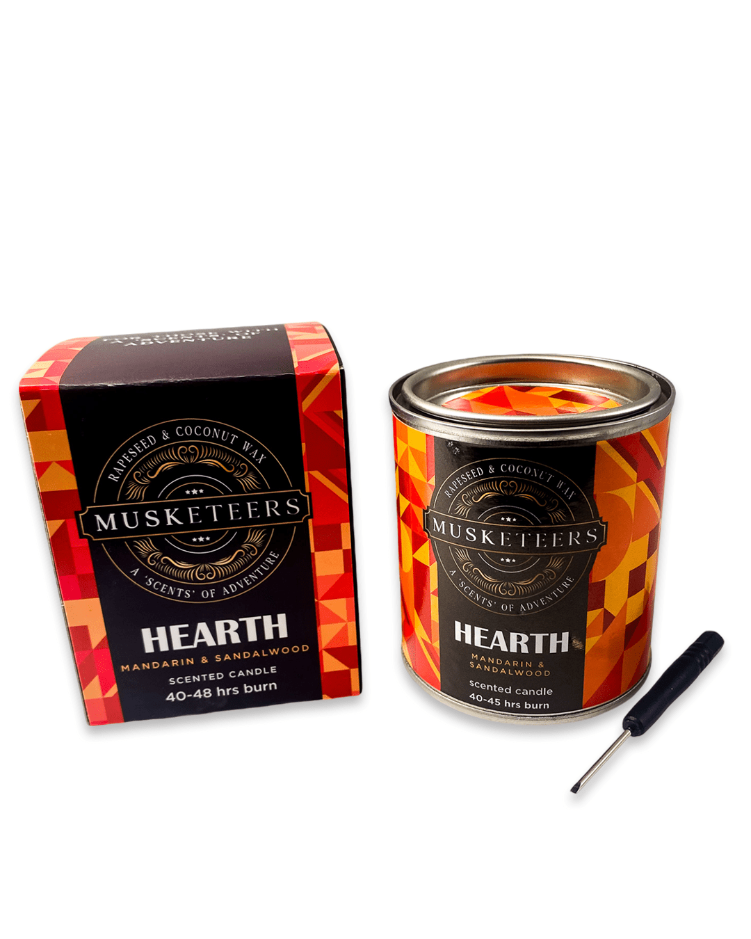 Musketeers Hearth Sandalwood Candle UK with Mandarin and Sandalwood scent, featuring a masculine design and warm candle flame.
