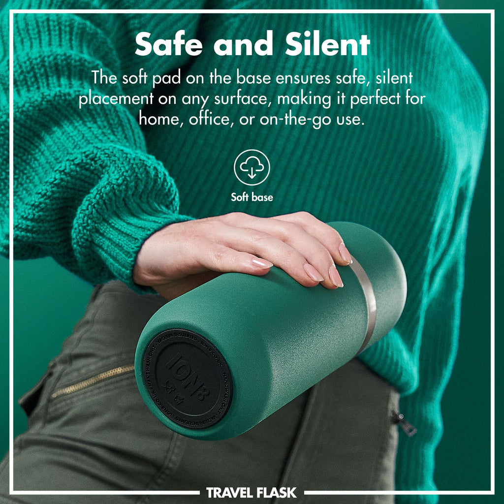 Ion8 Luma vacuum-insulated green flask and mug set, 700ml (24oz), with a sleek design and leak-proof lid for hot and cold beverages.