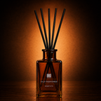 Bro Candle Old Fashioned Reed Diffuser with elegant glass bottle and reed sticks for home fragrance.