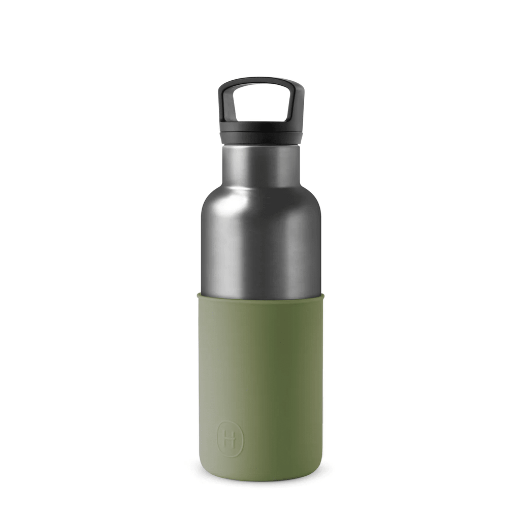 Hydy titanium grey 16 oz vacuum insulated water bottle with sleek design and stainless steel construction.