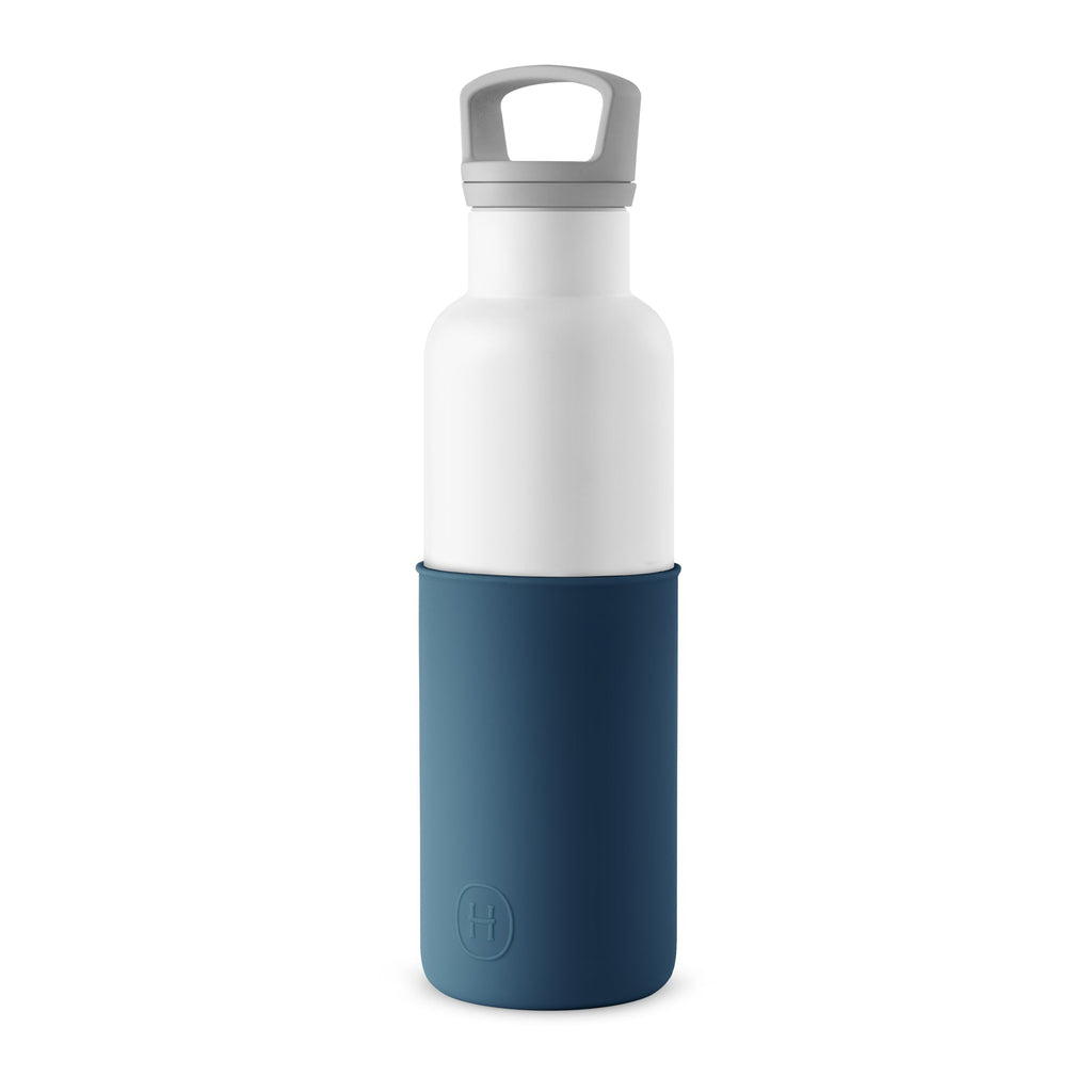 White and navy blue HYDY 20 oz water bottle with a sleek design and durable stainless steel construction.