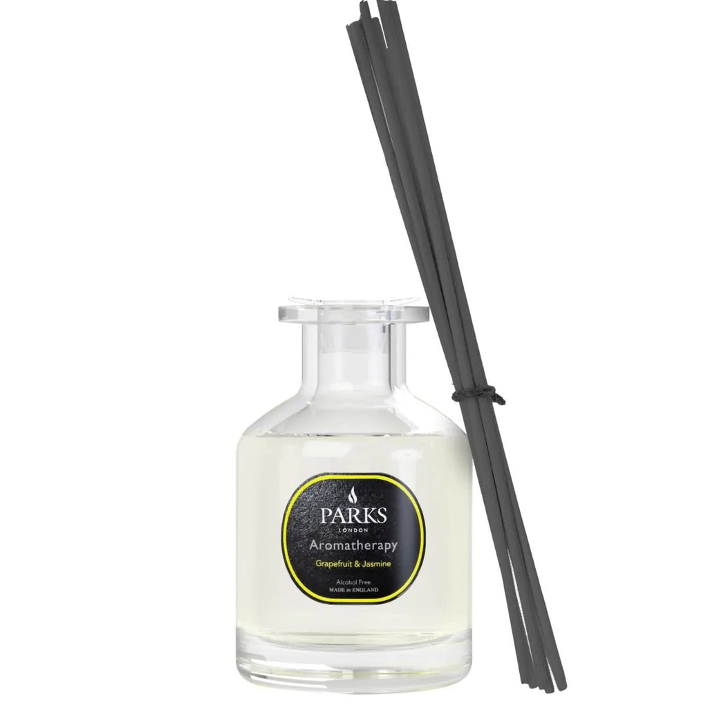 Parks Candles grapefruit and jasmine reed diffuser with 100ml glass bottle and reed sticks for aromatherapy.