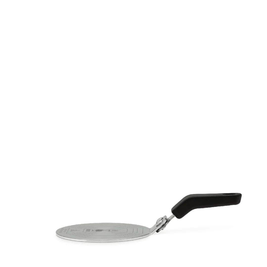 Bialetti Brew Italia induction converter plate for induction stoves, shows a round metal plate on a stovetop.