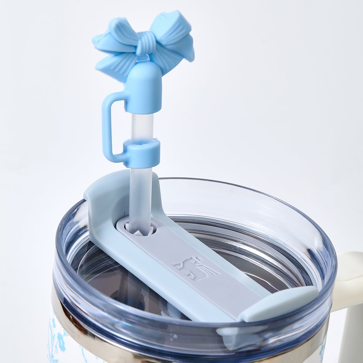 Stanley x LoveShackFancy Bow Blossom Quencher H2.0 FlowState Tumbler 40oz – Limited Edition Floral Bow Tumbler-3