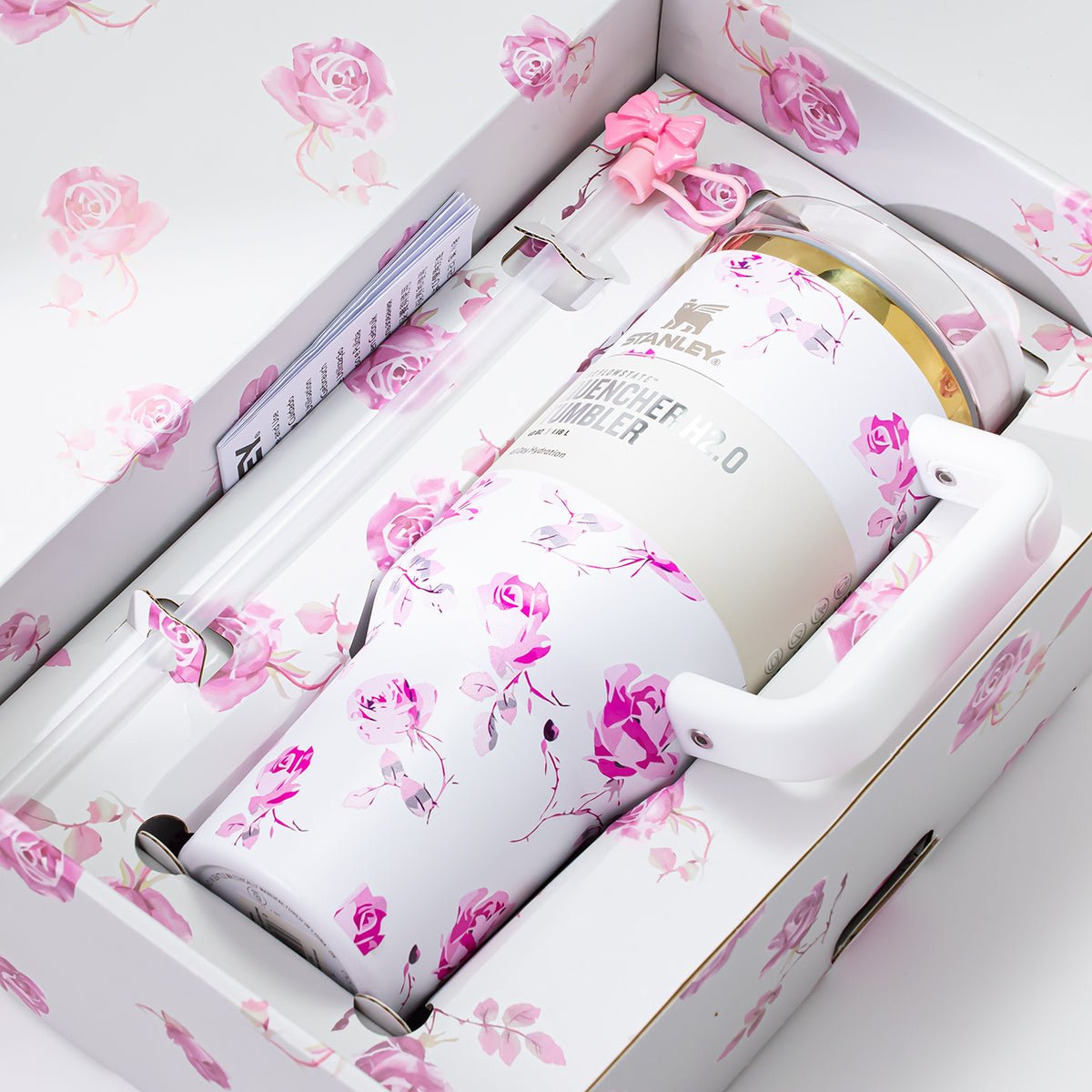 Stanley x LoveShackFancy Ribbon Rosa Quencher H2.0 FlowState Tumbler 40oz – Limited Edition Rose Garden Bow Tumbler-4