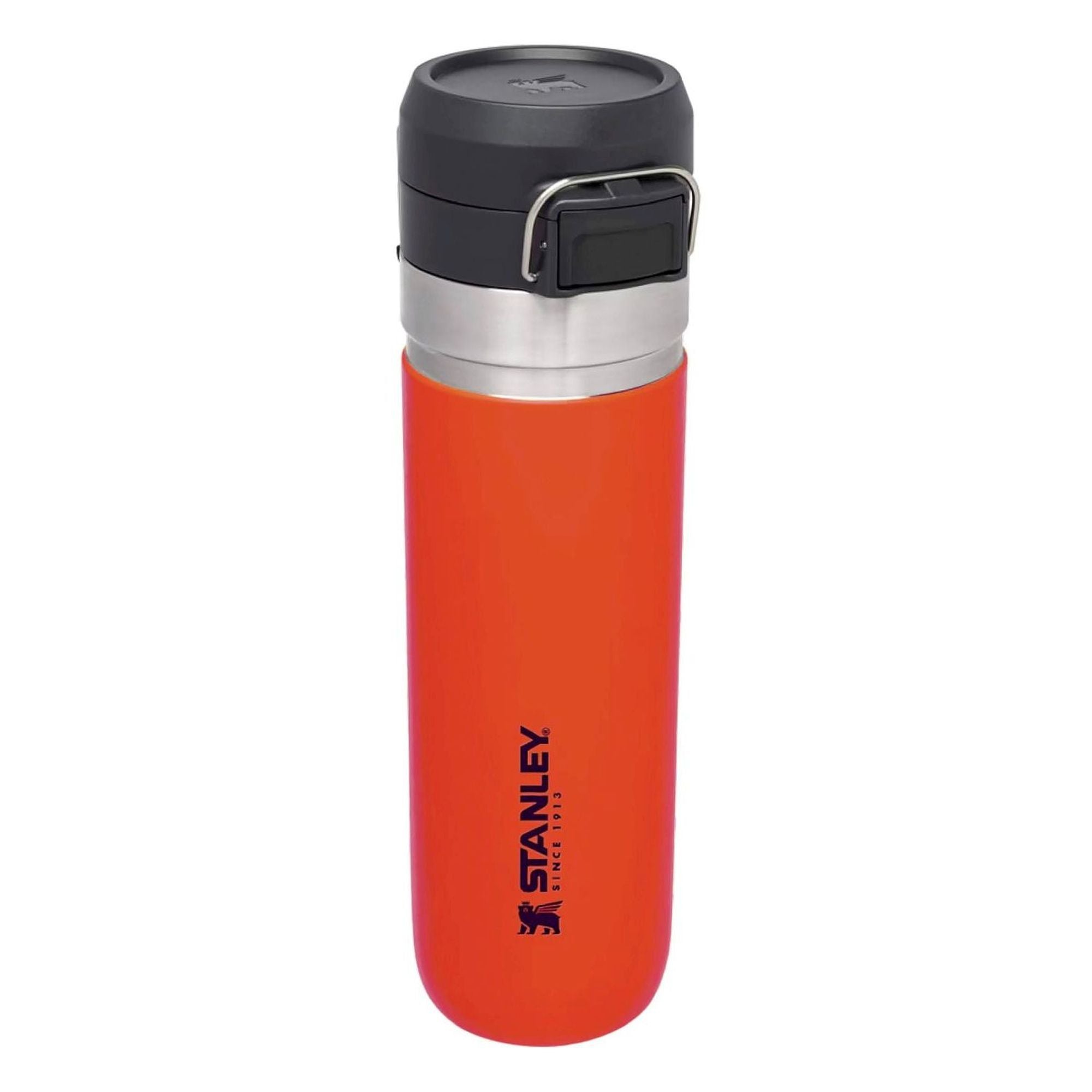 Stanley Quick Flip Water Bottle 0.7L with flip-top lid and ergonomic design, ideal for hydration on the go.
