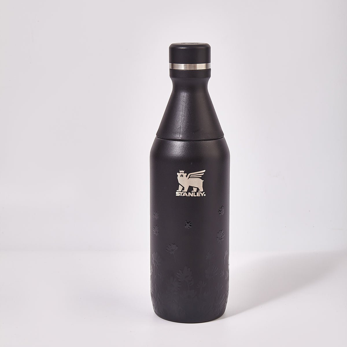Stanley x JENNIE Midnight Bloom All Day Slim Luxe Bottle – Black Limited Edition-2