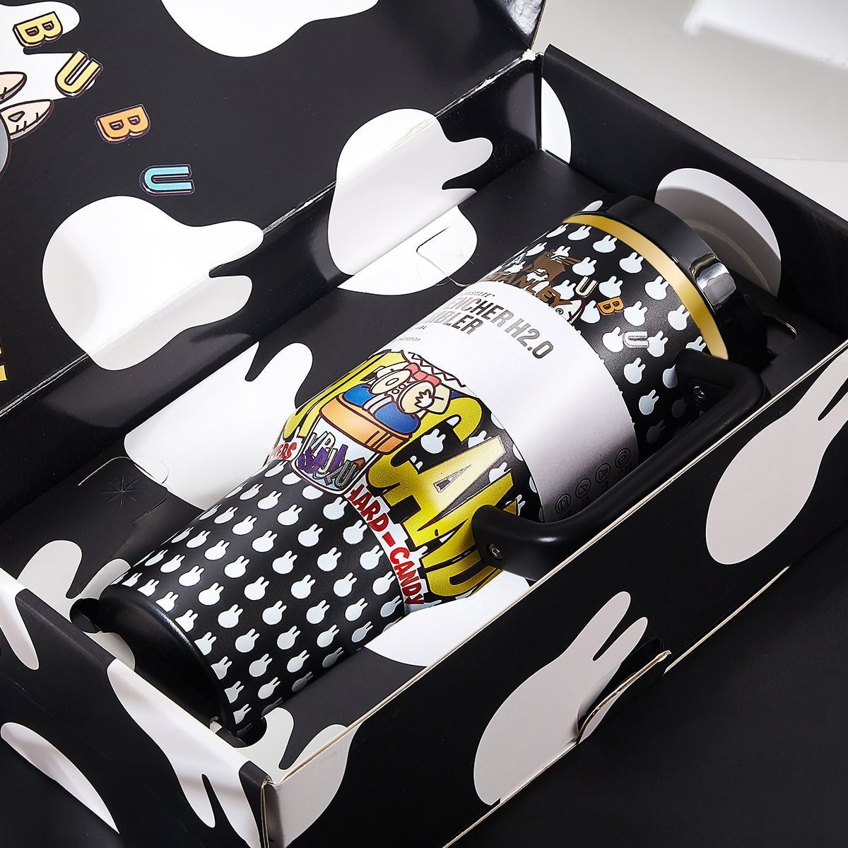 Stanley x Labubu Limited Edition Tumbler Black Quencher-4