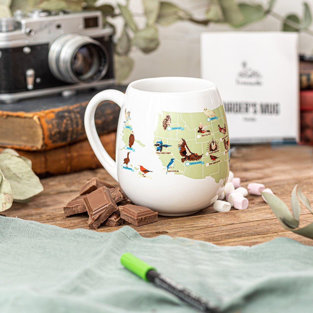 Trouvaille US Birder's Checklist ceramic colour-in mug with birdwatching checklist design, ideal for birdwatching enthusiasts.