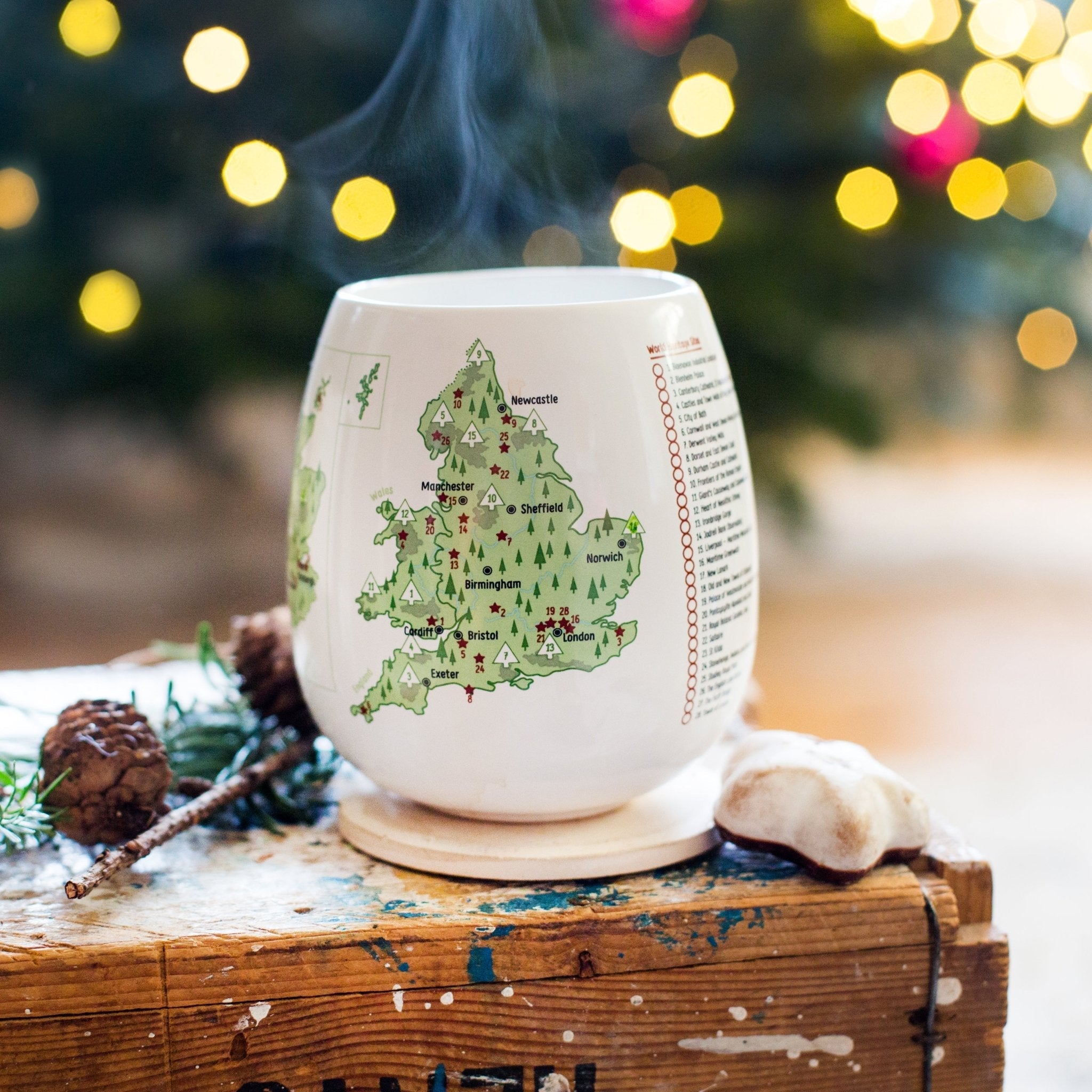 Trouvaille UK Explorer Colour-In Mug featuring a travel-themed UK map for decorating and personalized coloring.